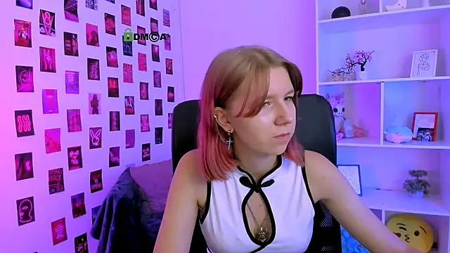 Snapshot of gloria_bubble chatting on July 9, 2026, 6:34 pm gloria bubble online show from July 9, 2026, 6:34 pm