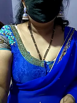 luci-queen online show from October 12, 2025, 6:29 pm