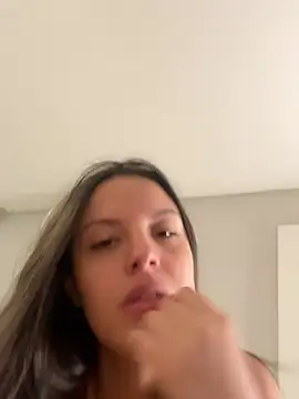 Snapshot of gaucha5 chatting on May 29, 2026, 5:11 pm gaucha5 online show from May 29, 2026, 5:11 pm