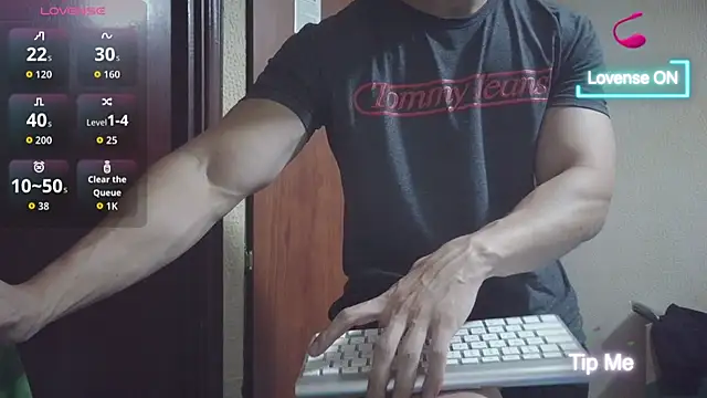 cris2428 online show from September 30, 2025, 11:10 pm