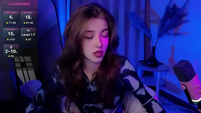 AstraMist online show from September 25, 2025, 2:10 pm