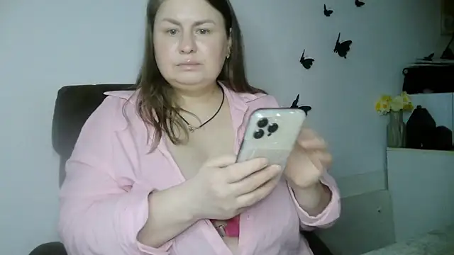 MartaXLove online show from April 20, 2026, 1:36 pm