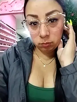 CRISTAL  11 online show from September 9, 2025, 1:21 pm