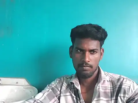 Snapshot of Tamilgud23 chatting on April 24, 2026, 6:05 am Tamilgud23 online show from April 24, 2026, 6:05 am