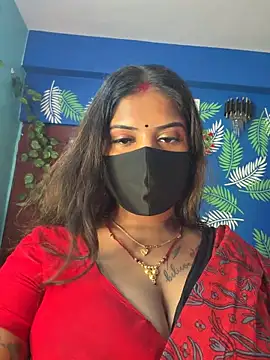 V-Hot-Sweti online show from June 9, 2026, 9:21 am
