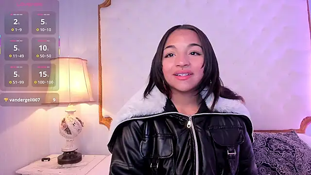 Manelyk evanss  online show from September 19, 2025, 11:22 am