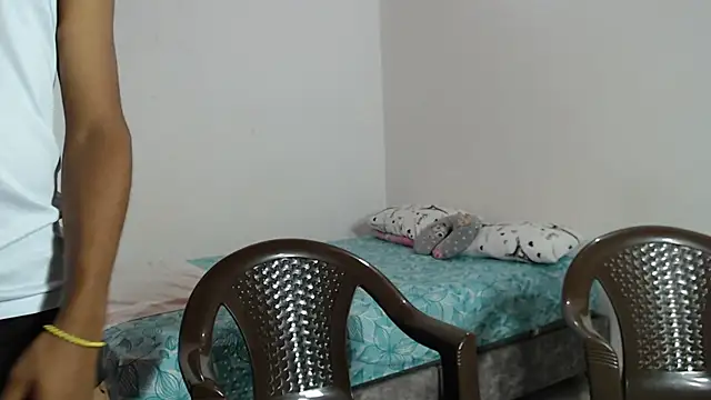 Snapshot of MichellSexxx chatting on November 8, 2025, 9:24 pm MichellSexxx online show from November 8, 2025, 9:24 pm