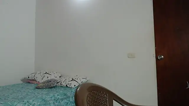 Snapshot of MichellSexxx chatting on November 14, 2025, 10:18 pm MichellSexxx online show from November 14, 2025, 10:18 pm