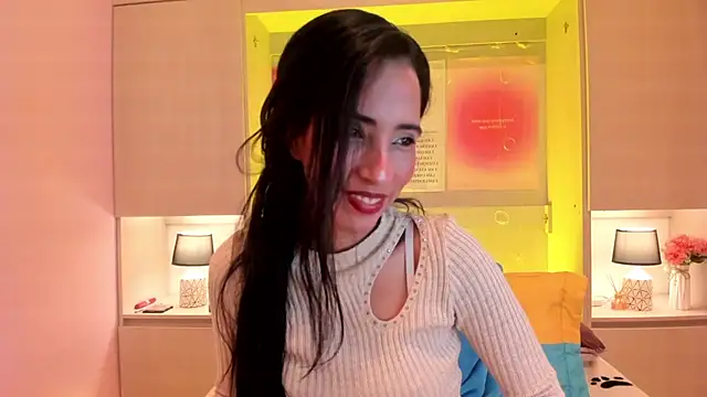 LexxaQueen online show from October 28, 2025, 4:05 am