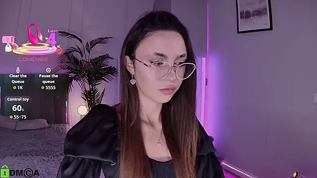 Leri Star online show from October 4, 2025, 7:45 pm