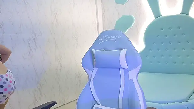 KatyBlondee online show from September 15, 2025, 3:17 am