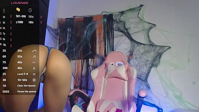 Aprill18  online show from October 28, 2025, 1:03 pm