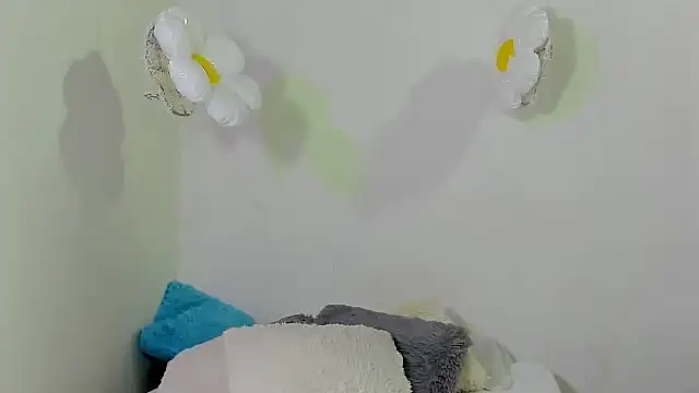 Naomi Flame online show from October 22, 2025, 8:08 pm