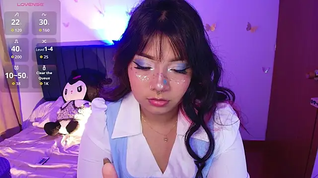 annie-russel online show from January 11, 2026, 1:43 am