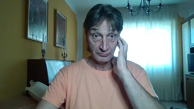 lattediyak online show from October 7, 2025, 12:57 pm