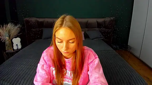 MilaAddams online show from November 8, 2025, 6:35 am