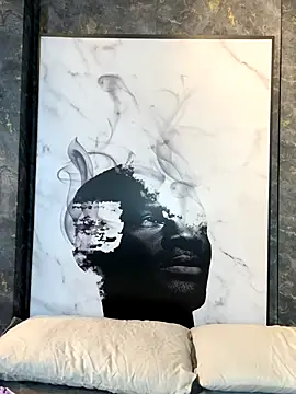 Tayler Kim online show from October 21, 2025, 7:14 pm