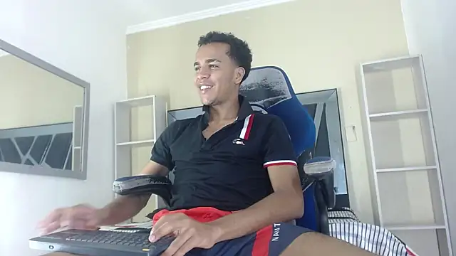 aston xvera online show from September 21, 2025, 3:30 am