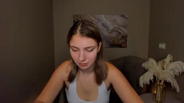 MilinaMorris online show from September 22, 2025, 1:18 am