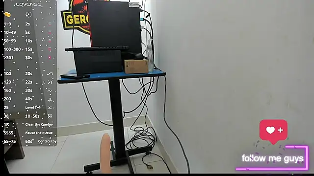 lunna noir online show from September 22, 2025, 12:18 pm