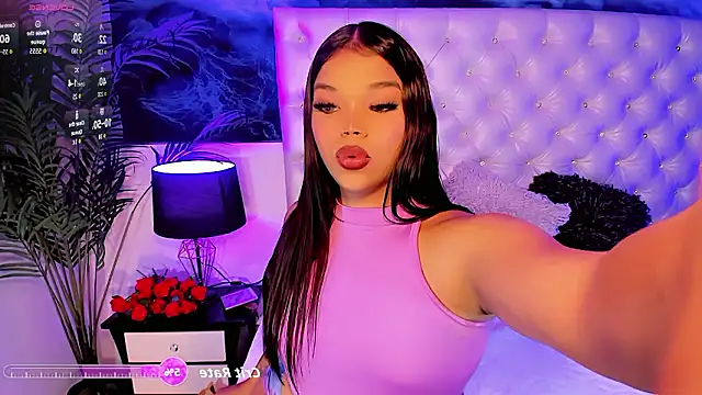 Valeria Swett  online show from March 12, 2026, 8:04 pm