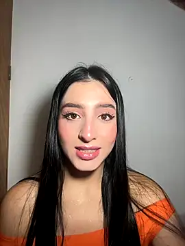 Alicia vellami online show from October 12, 2025, 1:26 am