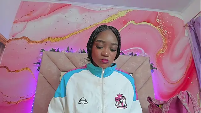 Taylor oriana  online show from September 27, 2025, 11:04 am