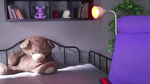 Mystic blue online show from November 10, 2025, 1:10 pm