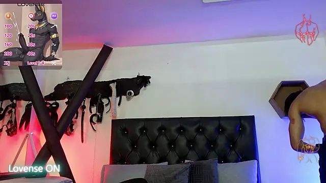 subarashi ishi69 online show from April 20, 2026, 7:04 pm