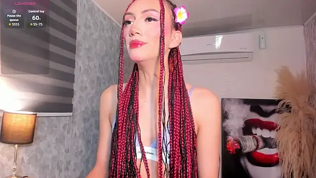 V suckscock online show from November 18, 2025, 1:04 pm