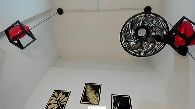 criss zuri online show from April 2, 2026, 12:58 pm