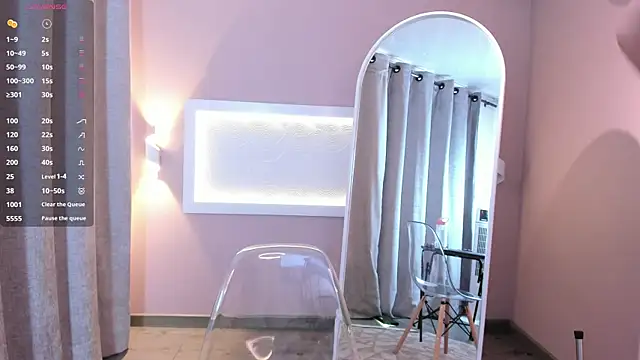 kaylii purple online show from December 5, 2025, 12:25 pm