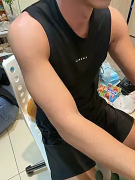 black xun online show from February 18, 2026, 2:46 pm