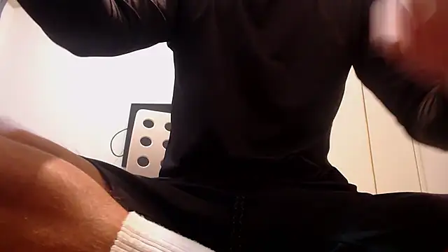 black xun online show from March 11, 2026, 5:08 pm