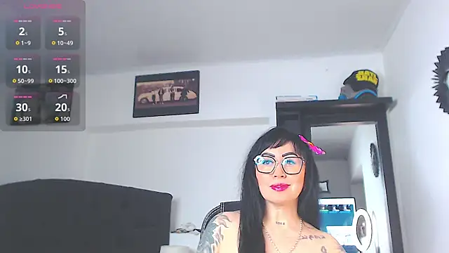 Vicky hotmilf online show from April 20, 2026, 11:13 am