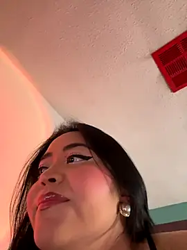 MyHoneyFrida online show from September 24, 2025, 2:37 am