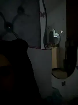 EmilyCoy  online show from October 30, 2025, 5:13 pm