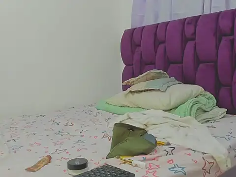 berenicelV online show from November 26, 2025, 3:57 pm