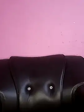 tamilammukuttyy online show from October 14, 2025, 2:23 am