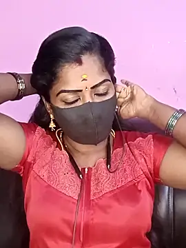 Snapshot of tamilammukuttyy chatting on April 30, 2026, 11:27 am tamilammukuttyy online show from April 30, 2026, 11:27 am