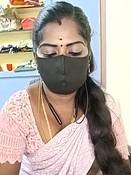 Snapshot of tamilammukuttyy chatting on June 30, 2026, 8:10 pm tamilammukuttyy online show from June 30, 2026, 8:10 pm