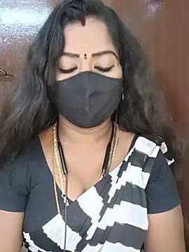 Snapshot of tamilammukuttyy chatting on July 26, 2026, 3:58 am tamilammukuttyy online show from July 26, 2026, 3:58 am