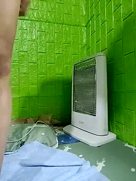 Tin tanny online show from December 21, 2025, 8:21 am