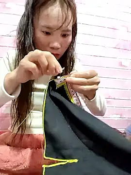 Tin tanny online show from February 9, 2026, 12:42 pm