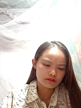 xinhxinhcute online show from September 23, 2025, 2:25 am