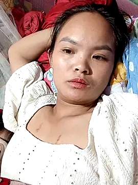 xinhxinhcute online show from October 16, 2025, 10:22 pm