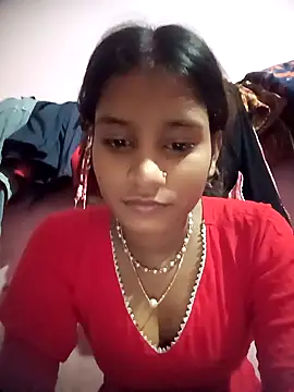 Hot Mayra  online show from October 29, 2025, 1:24 pm