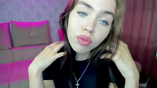 Kitty Mila online show from September 11, 2025, 8:14 am