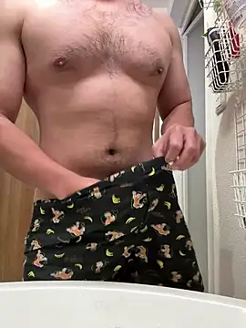 sukebegorilla online show from April 7, 2026, 8:09 pm