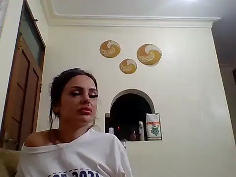 Hotsharwty online show from January 14, 2026, 6:24 pm